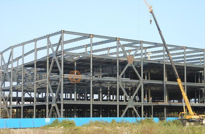 山东三维钢结构工程现场施工
